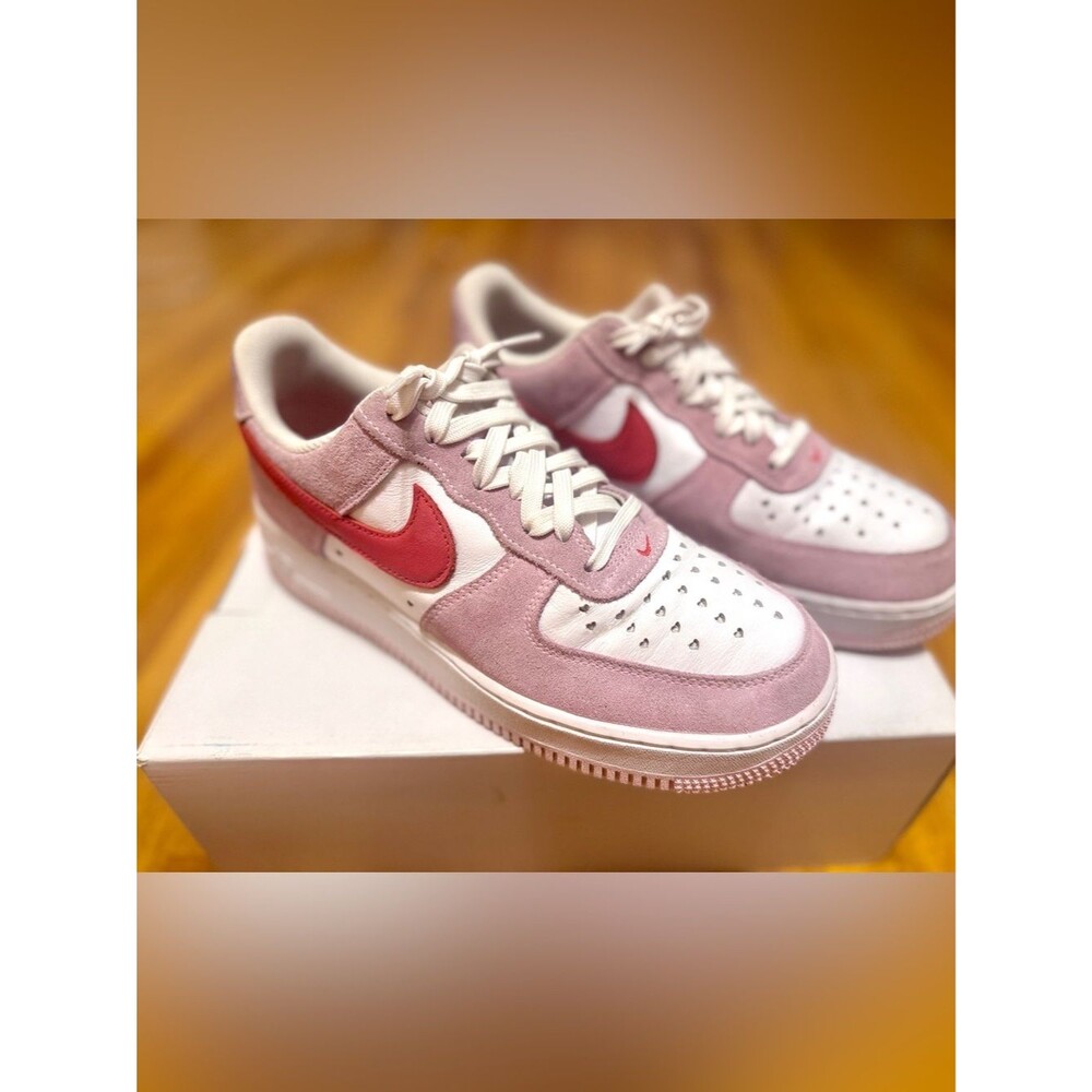 NIKE Air Force 1 • 2021 Valentine's Day Love Letter Lows • Womens 10 - Picture 2 of 16